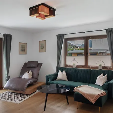 Apartment Pfingstrose
